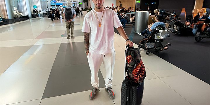 Güney Sağır hangi ünlü top model ile görüntülendi?