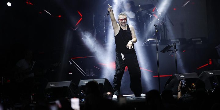 Resul Dindar’dan Akçaabat’ta unutulmaz gece: Horon, müzik ve duygu dolu anlar!