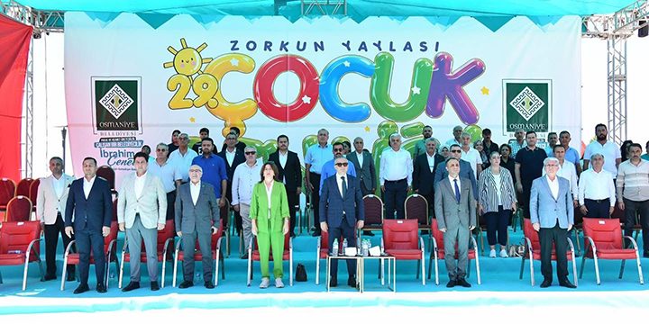 Osmaniye’de 29. Zorkun Çocuk Şenliği Renkli Görüntülere Ev Sahipliği Yaptı