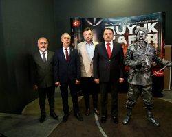 Genç Nesillere Tarihi Yaşatacak Film: “Büyük Zafer” Kütahya’da Görkemli Gala ile Tanıtıldı