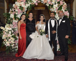 Levent Çekiç Kızını Görkemli Bir Törenle Evlendirdi!