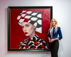 Simay Kışlaoğlu: Hiperrealist Ressam