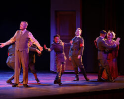 İBB Şehir Tiyatroları “Yaşamak mı Yoksa Ölmek mi” oyunuyla Ataşehir’de