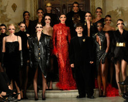 20 yaşındaki moda harikası Efe Batur’un ilk defile heyecanı