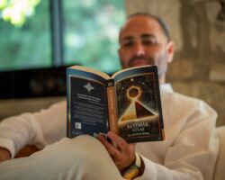 “MEHMET LEVENT ÜNAL: Bilimden Spiritüel Öğretmenliğe Uzanan Dönüşüm Hikâyesi”