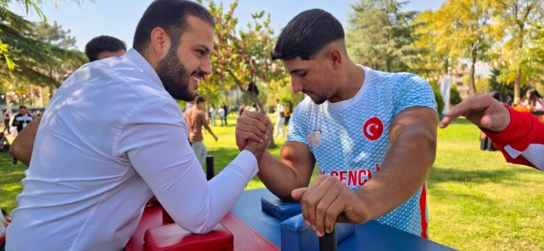 Eyyübiye’nin gururu Ercüment Bars: Küçük yaşta başladığı Bilek Güreşinde Türkiye dereceleri kazandı