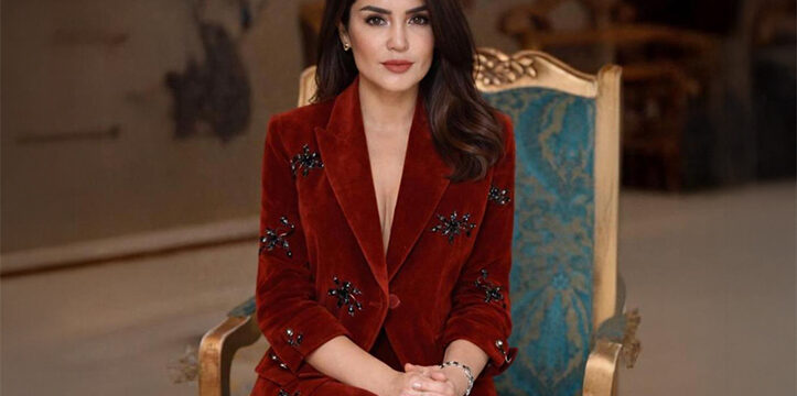 Ünlü şarkıcı Esra Öztürk’ten bir ilk: Dikey klip