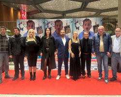 Sezonun iddialı komedi yapımı “Çamaşır Sepeti” filminin galasına yoğun ilgi