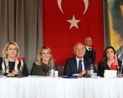 Büyük Kulüp’te Hareketli Genel Kurul